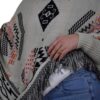 Poncho Afelpado Unisex con Mangas